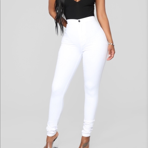 white jeans fashion nova